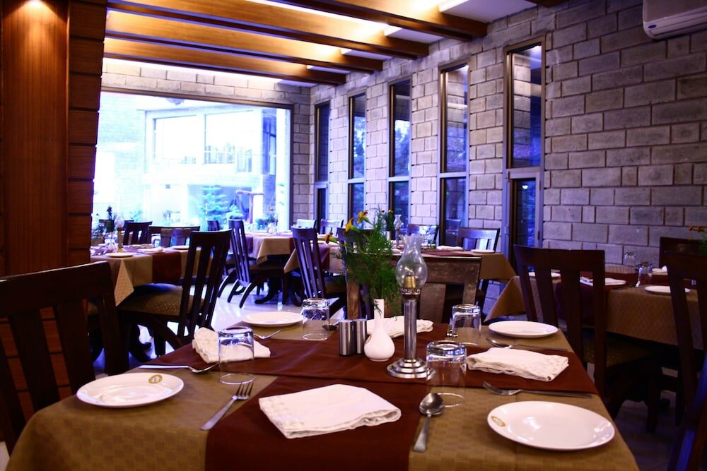 Фото Kasauli Castle Resort