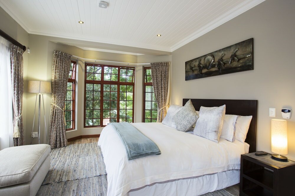 Фото The Browns' Luxury Guest Suites