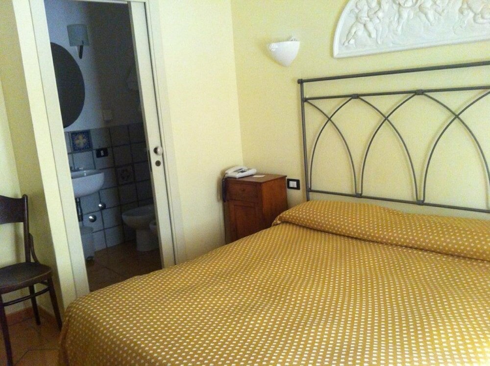 Фото Albergo Antica Foresteria Catalana