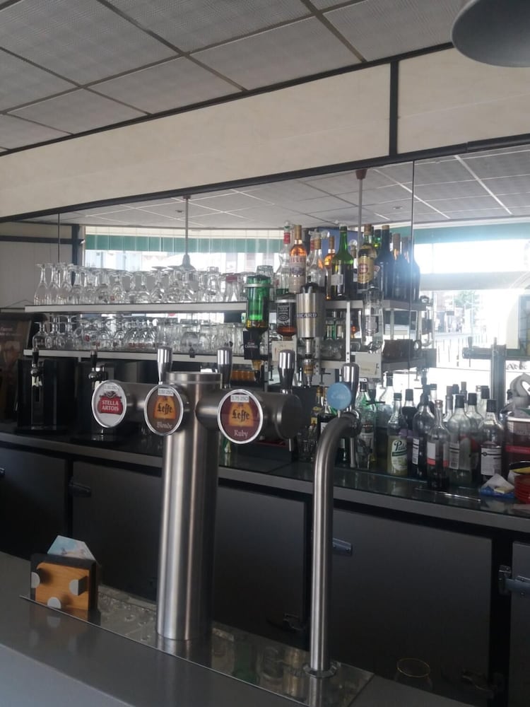 Фото Hôtel le Clémenceau