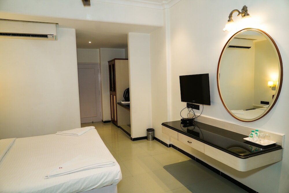 Фото Hotel Sunshine Inn