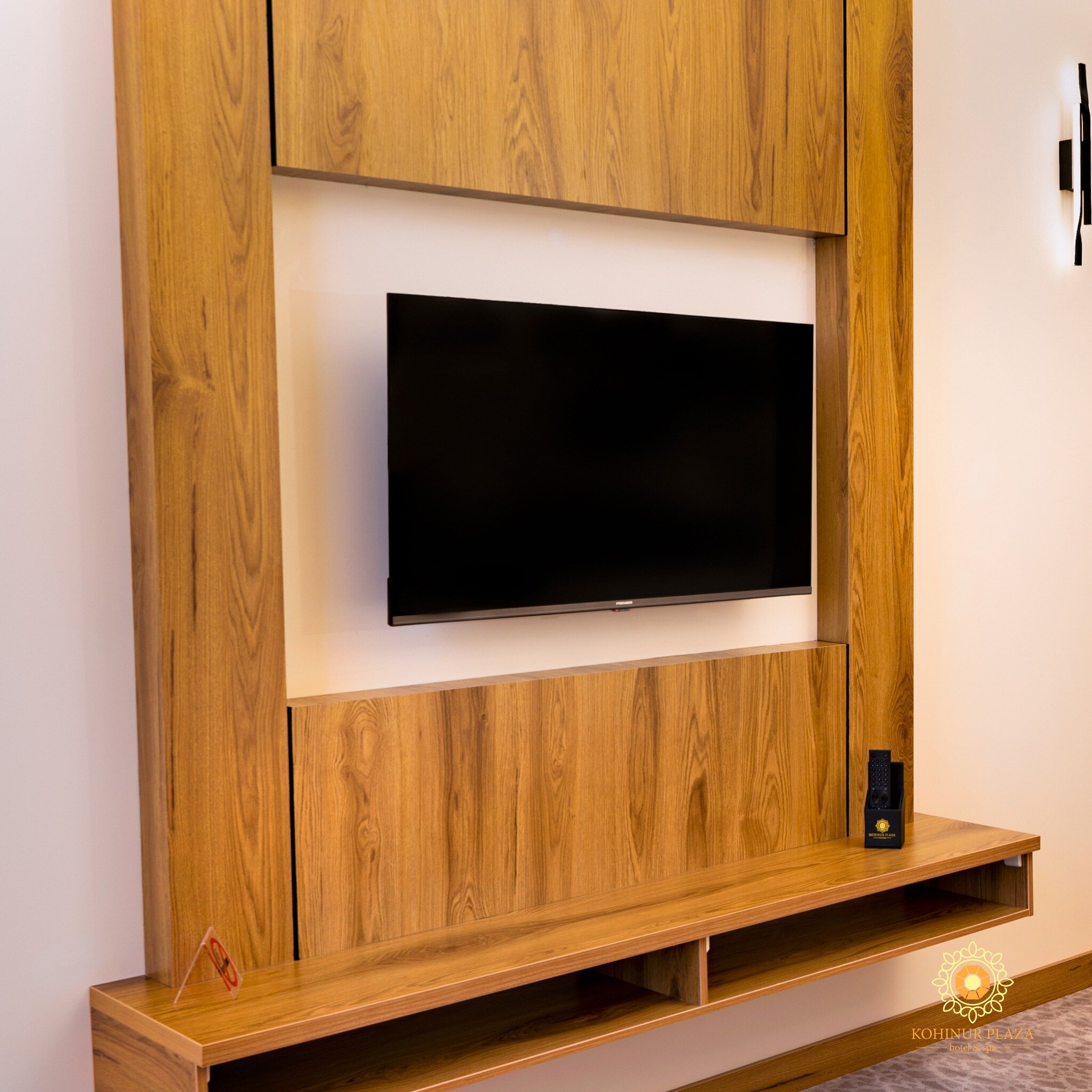 Фото Kohinur Plaza