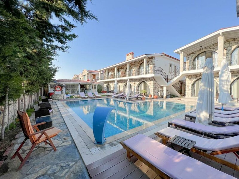 Гостиница Gonulhan otel в Чешме