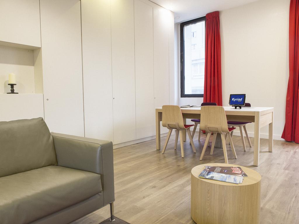 Фото Hotel Kyriad Paris Est - Bois De Vincennes