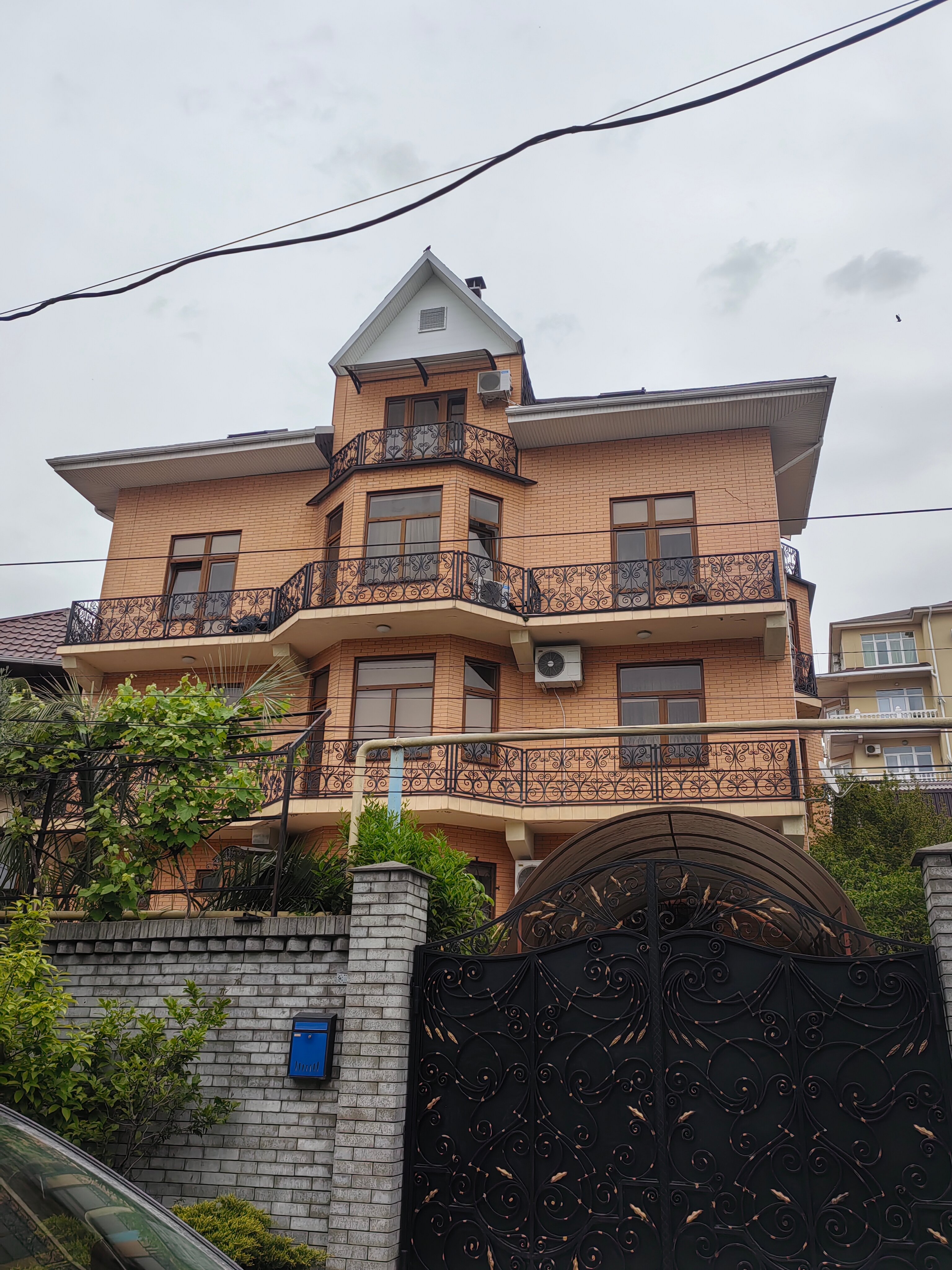 Фото отеля 3