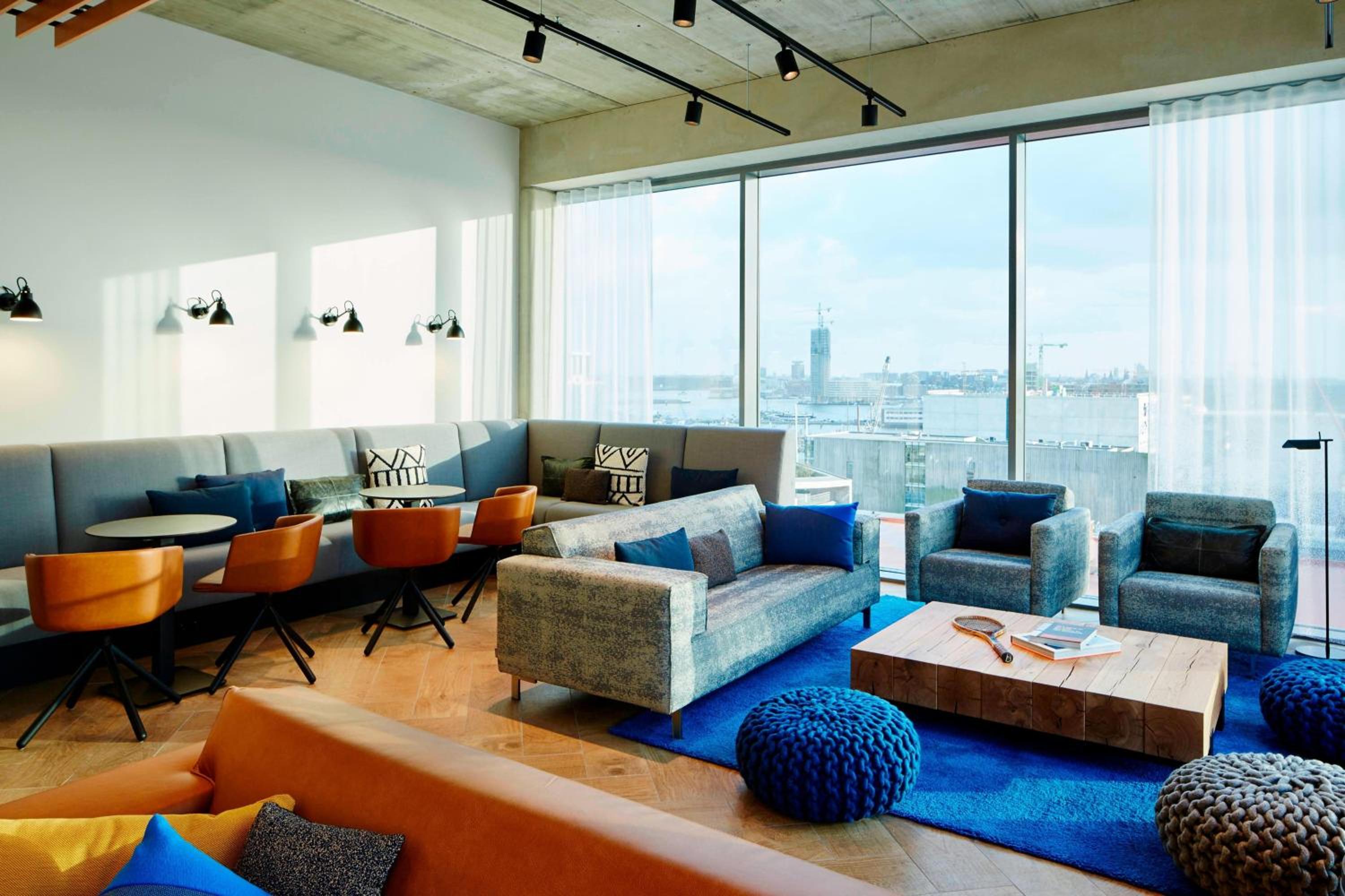 Фото Residence Inn by Marriott Amsterdam Houthavens