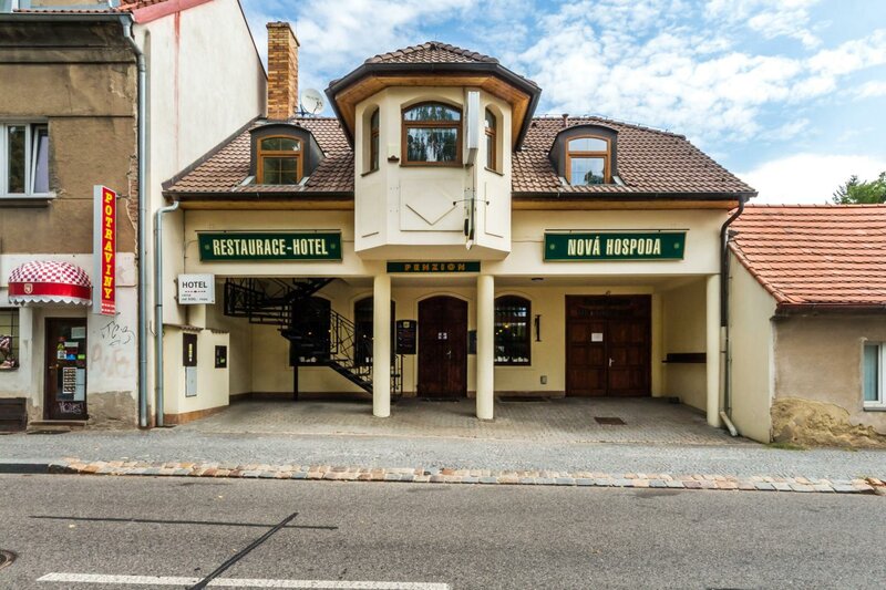 Гостиница Nová Hospoda - Hotel & Restaurant в Праге