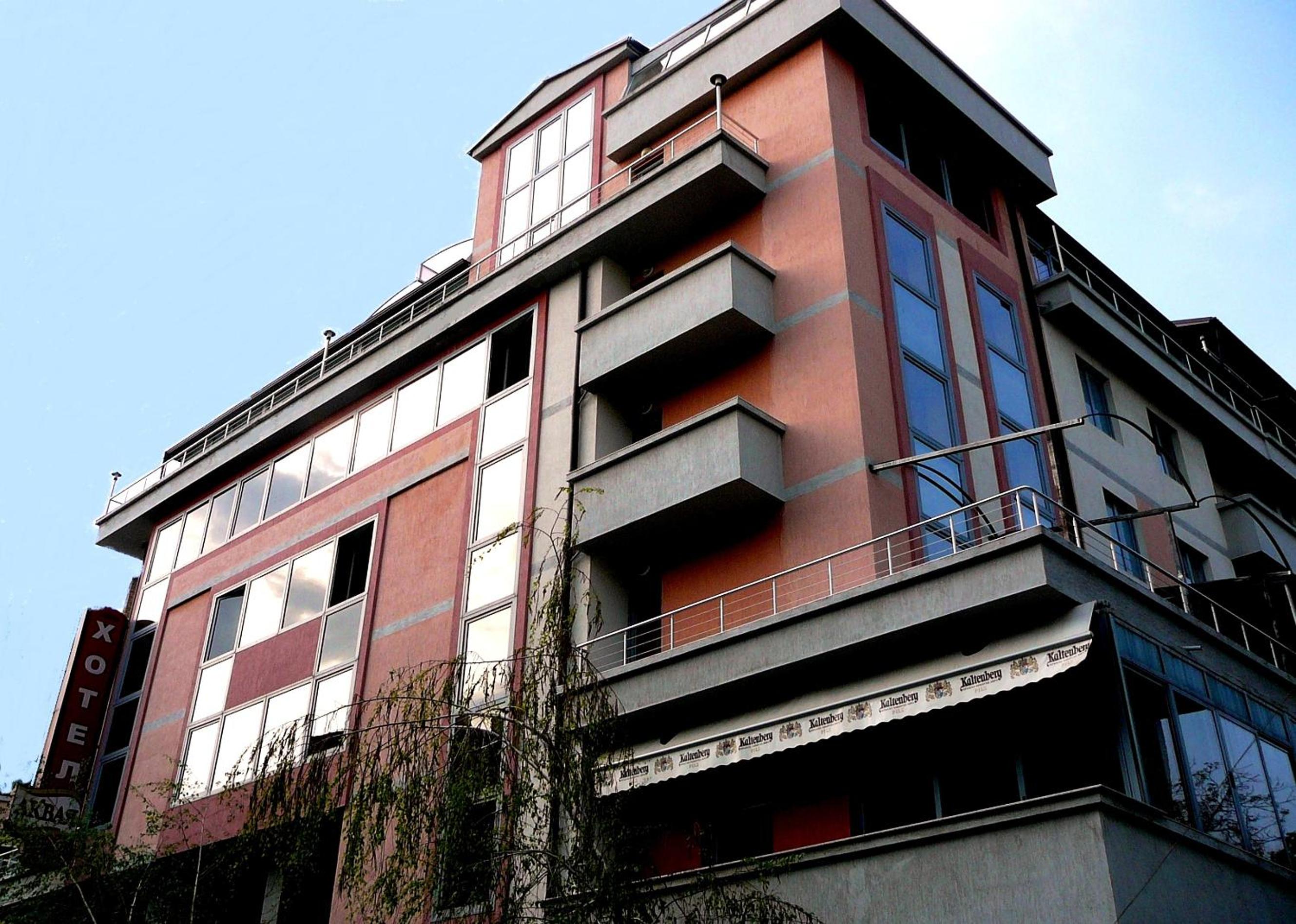 Фото отеля 3