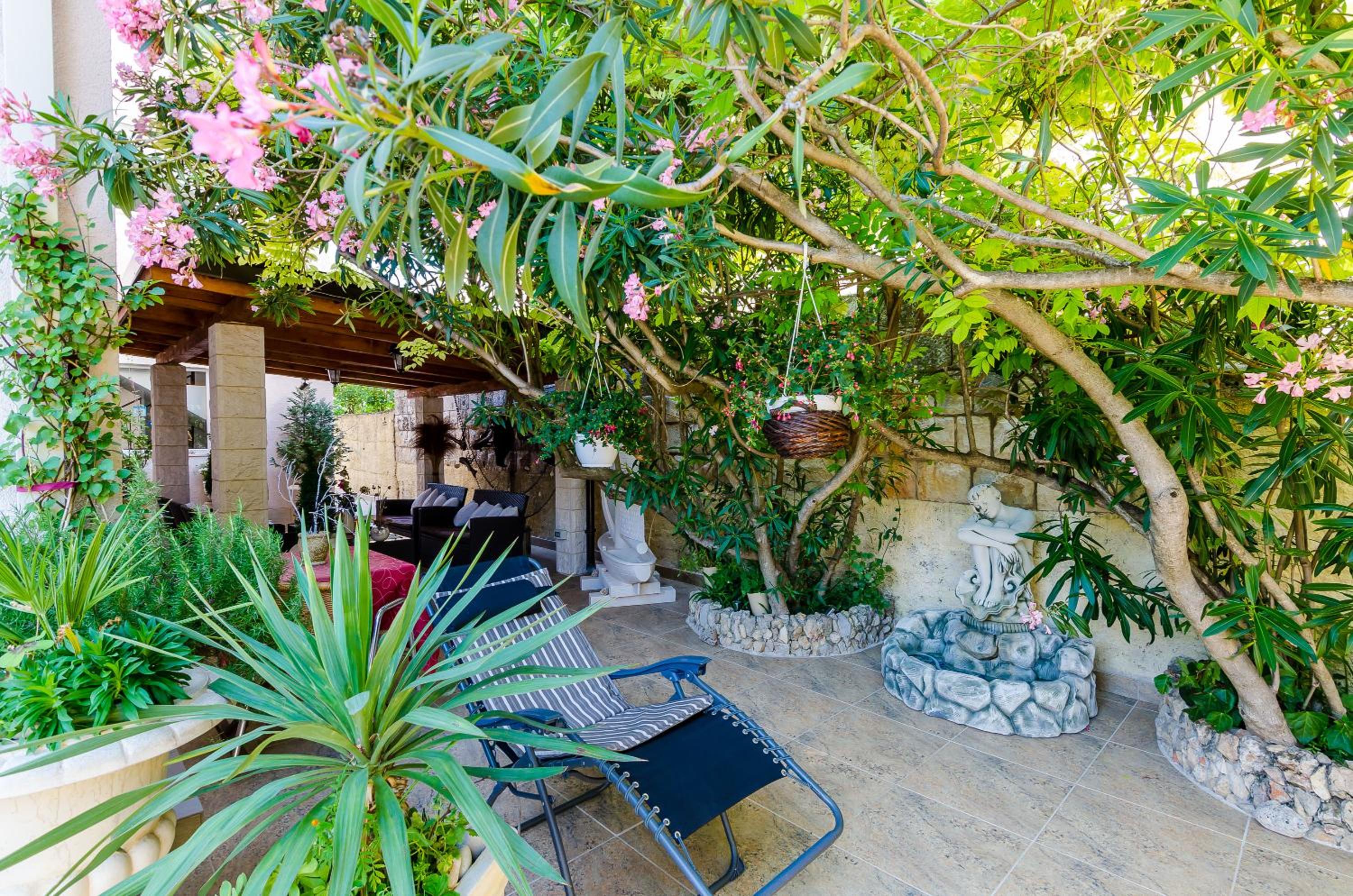 Фото Apartments Aura