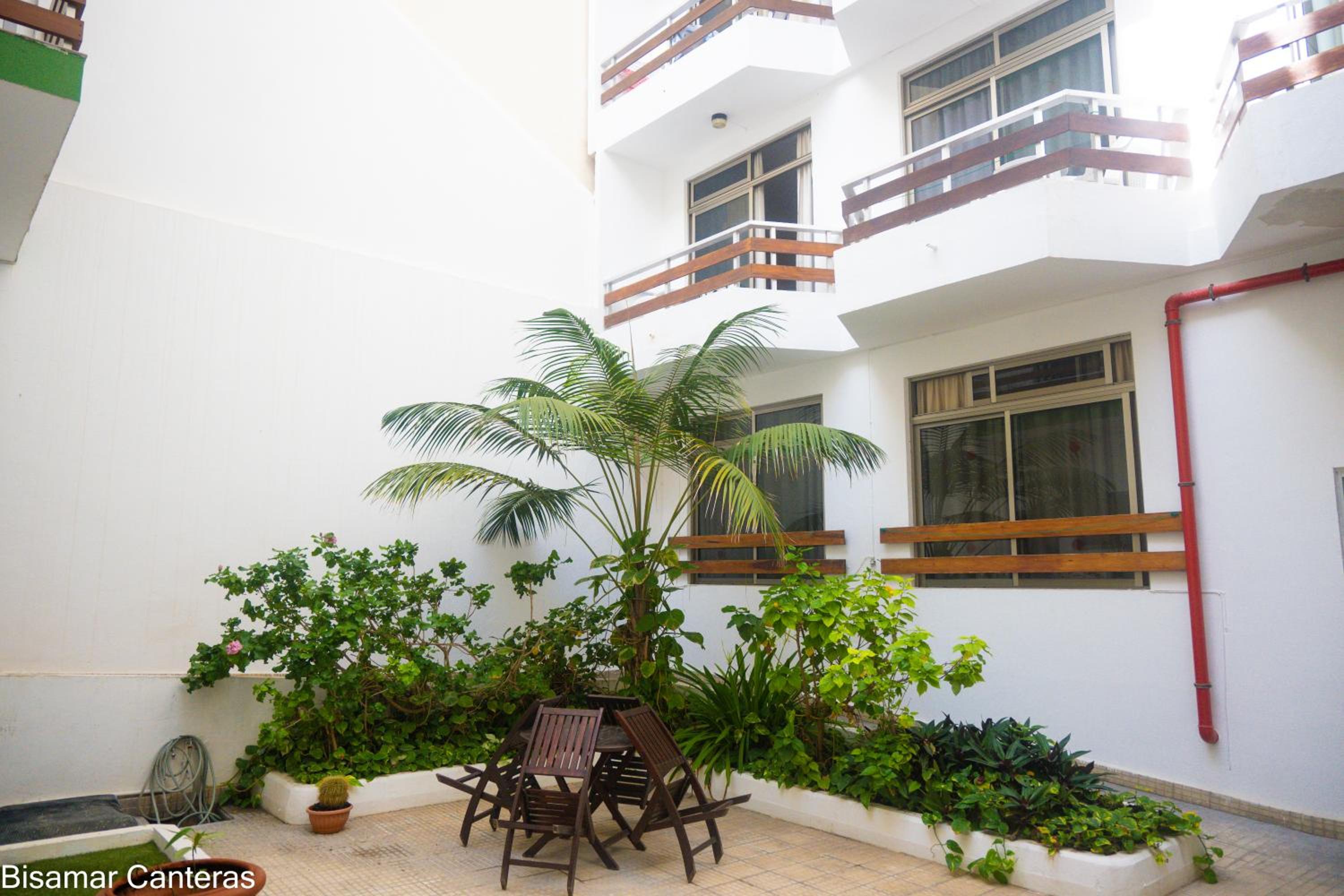 Фото Apartamentos Brisamar Canteras