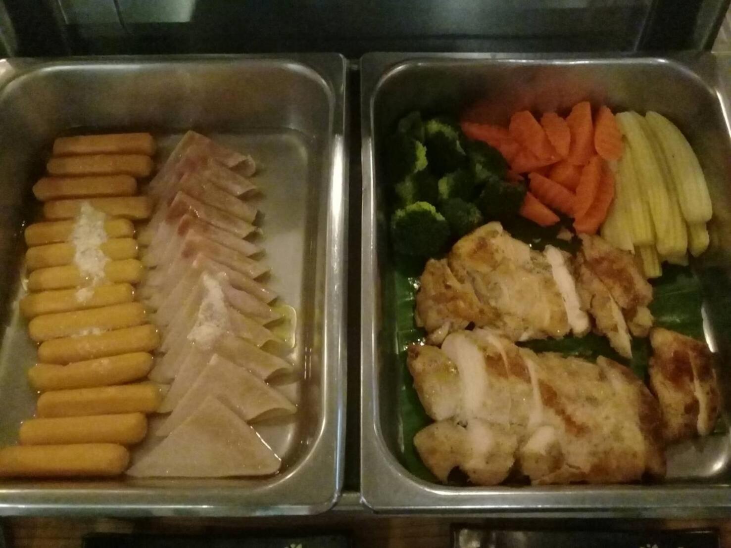 Фото Racha Residence Sri Racha