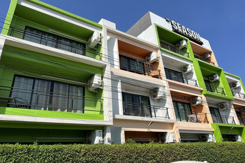 Гостиница The Season Residence