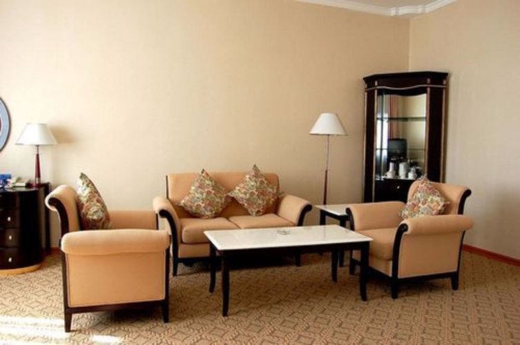 Фото Ulaanbaatar Hotel