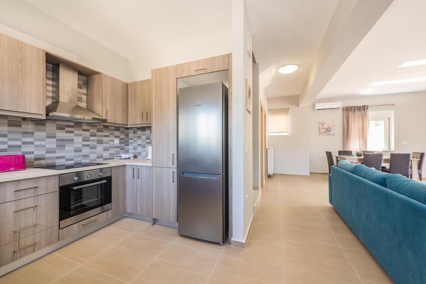 Фото Neaira Villas Chania