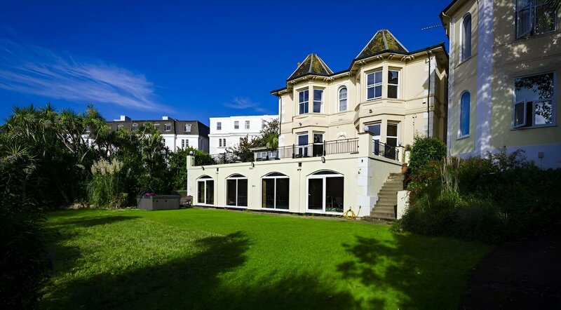 Гостиница Crofton House Hotel в Торки