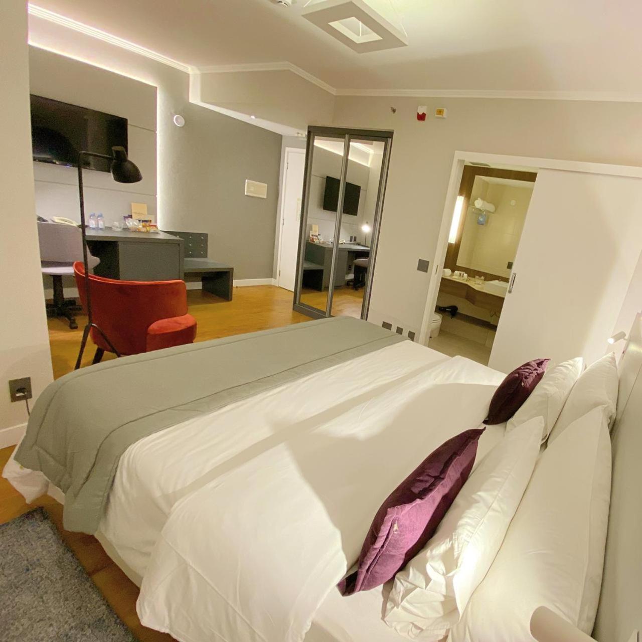 Фото Clarion Hotel Faria Lima