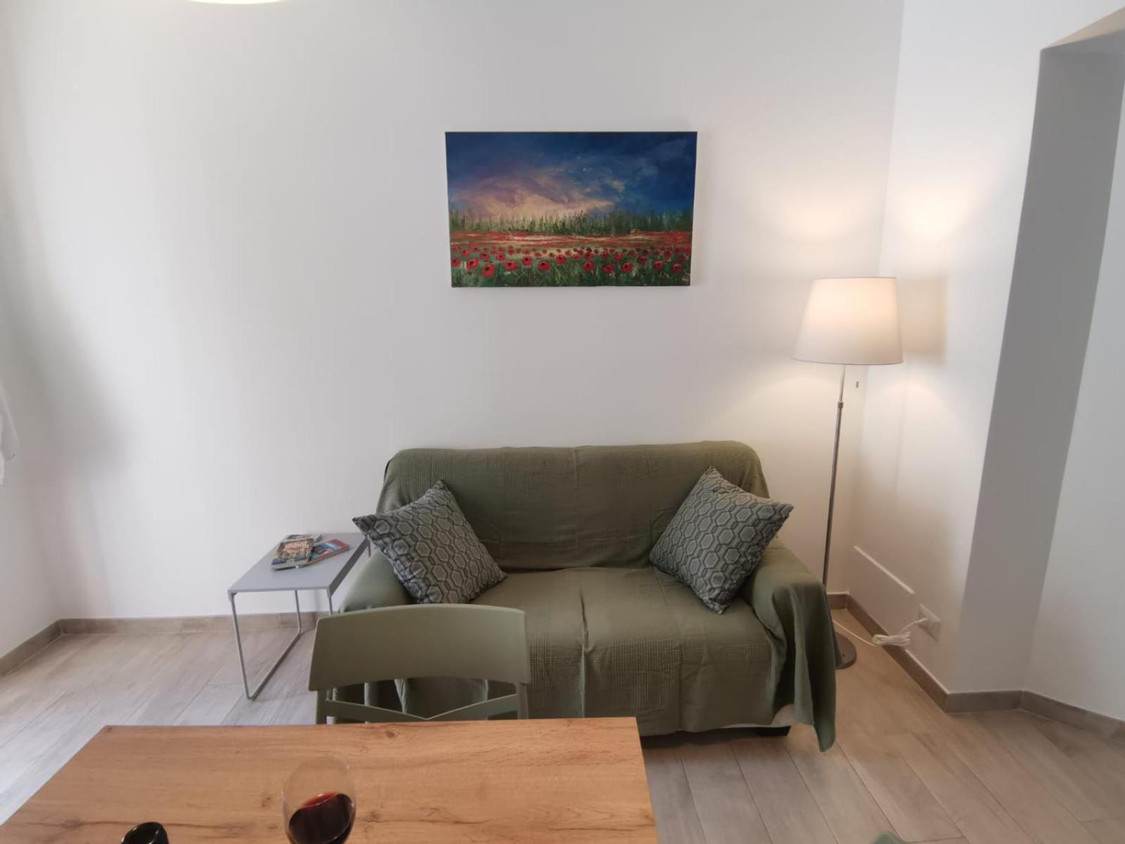 Фото Cartolina Apartment