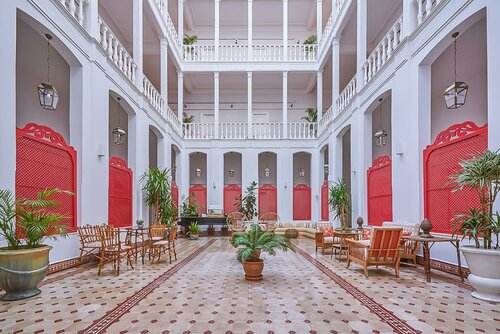 Гостиница Splendid Palace Hotel в Адаларе