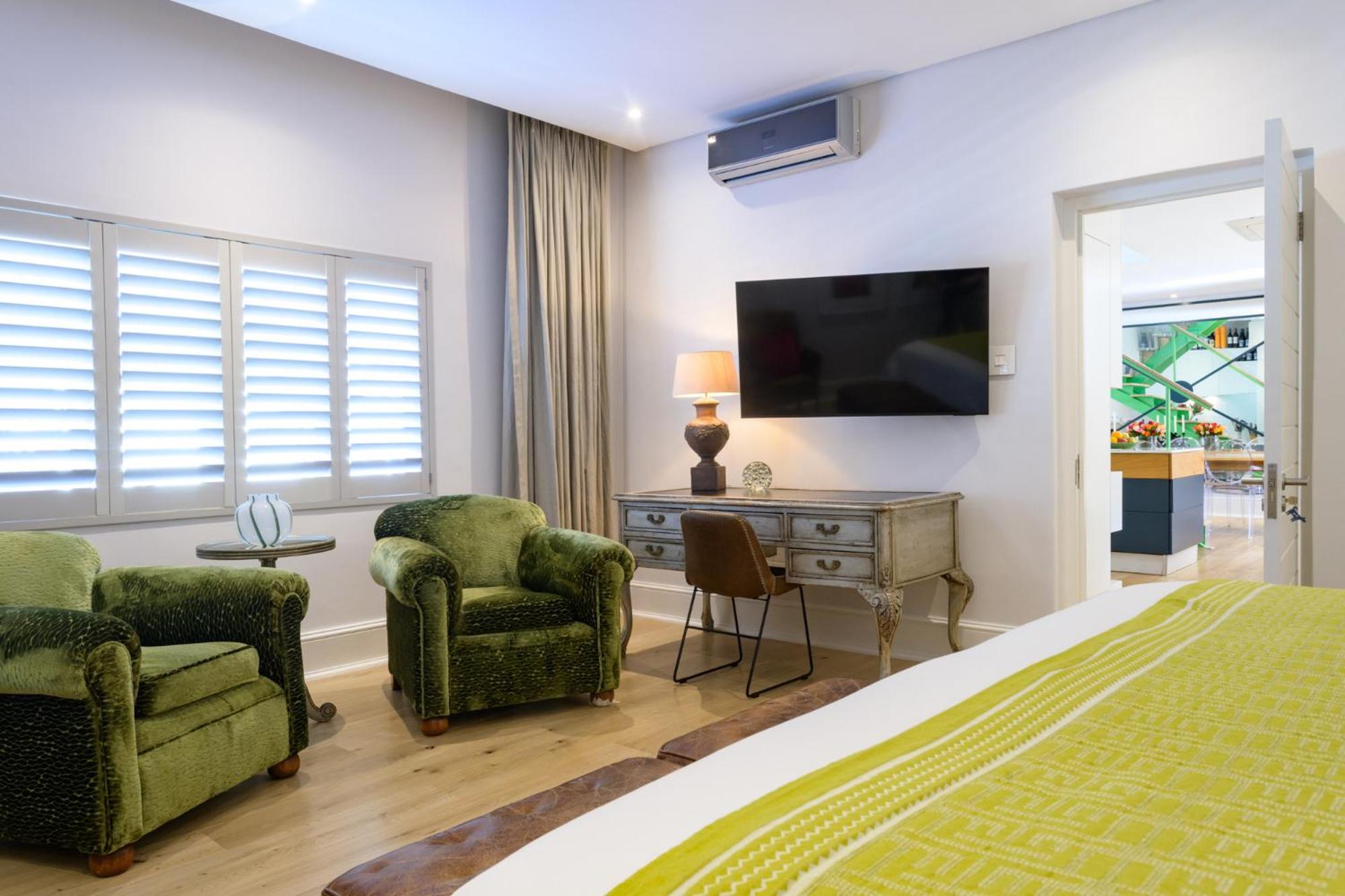 Фото Collection Luxury Self-catering Apartment Rozenhof Villa