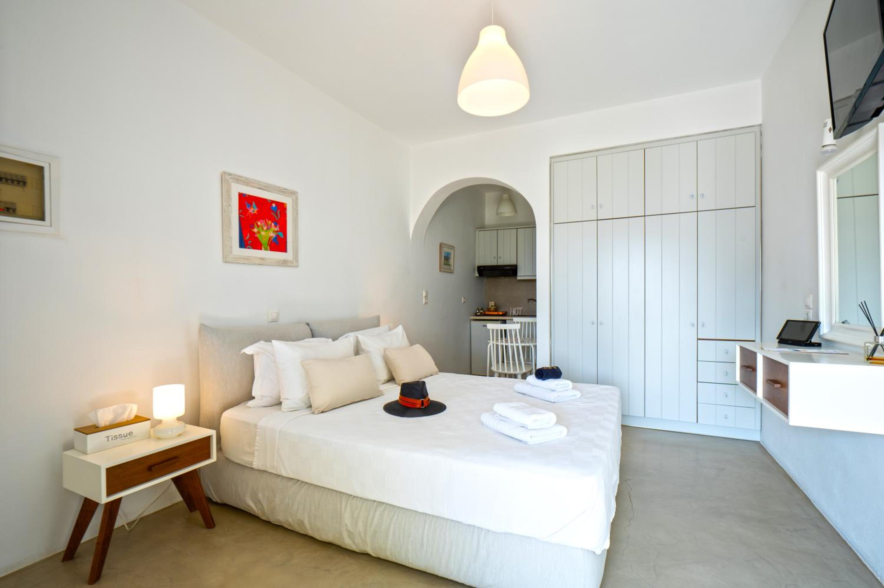 Фото Kallichoron Art Boutique Hotel
