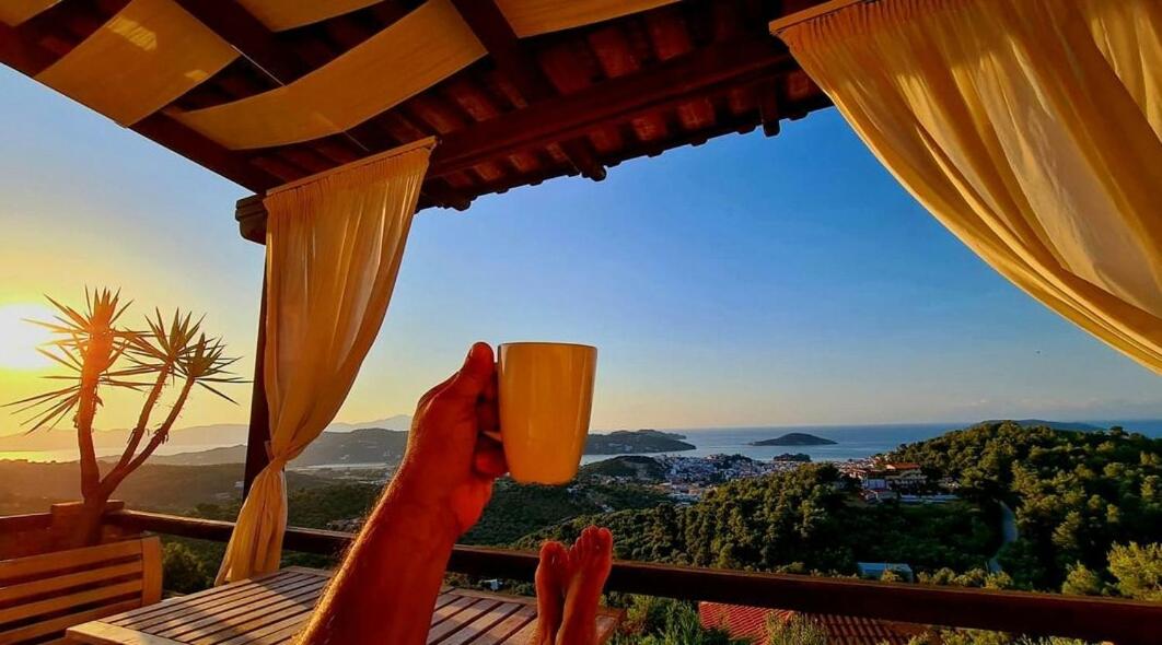 Фото Skiathos Garden Cottages