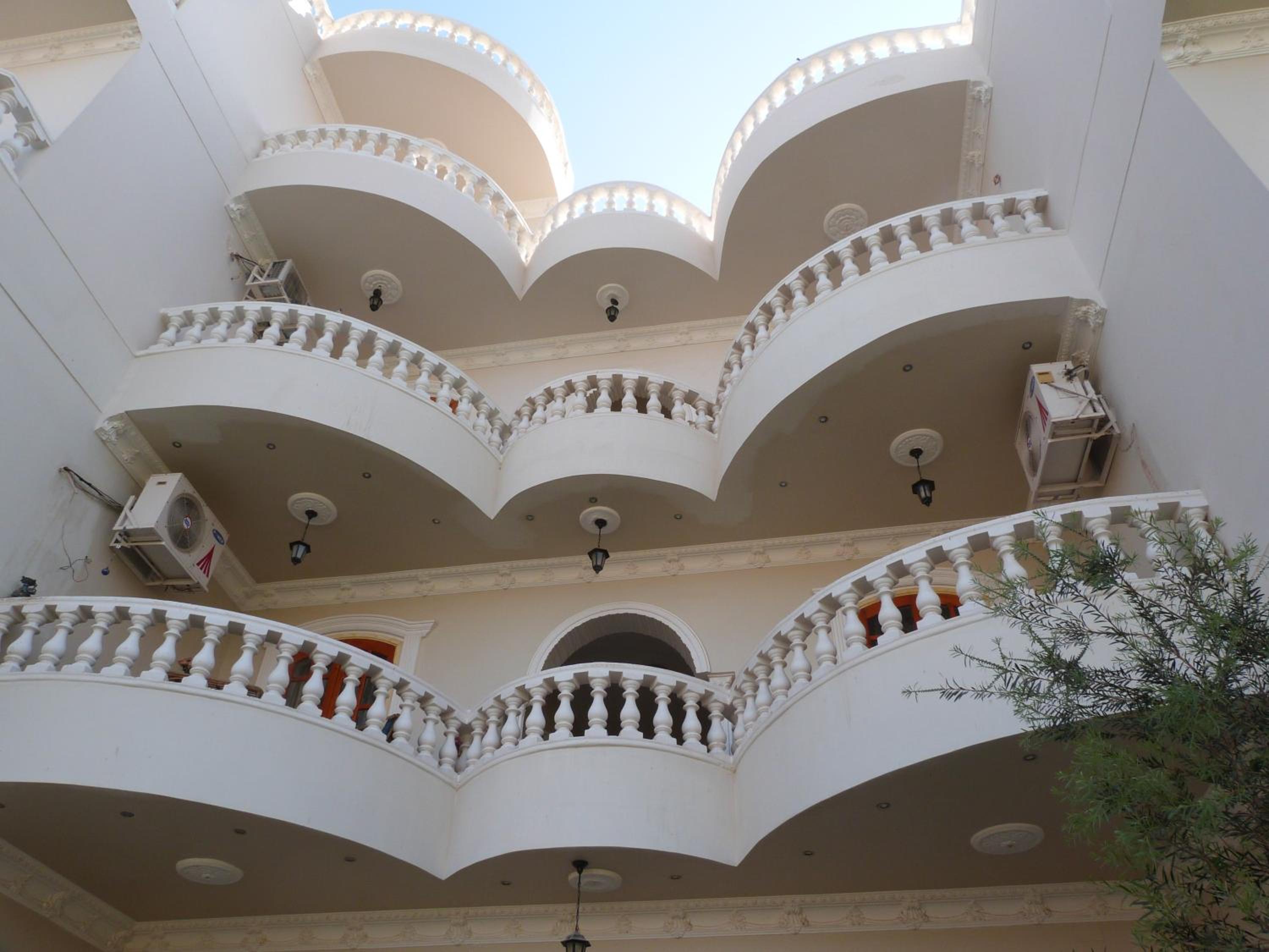 Фото Mountain View Apartments