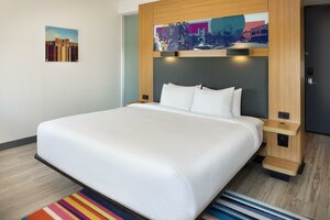 Гостиница Aloft Tallahassee Downtown