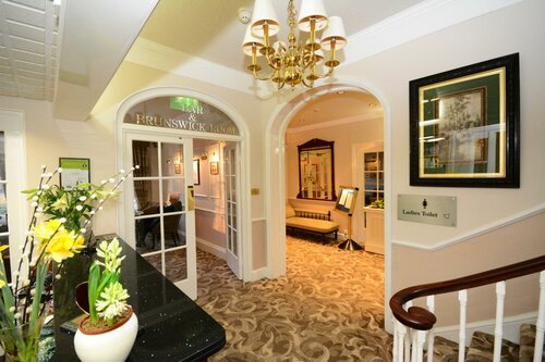 Гостиница The Crescent Hotel в Скарборо