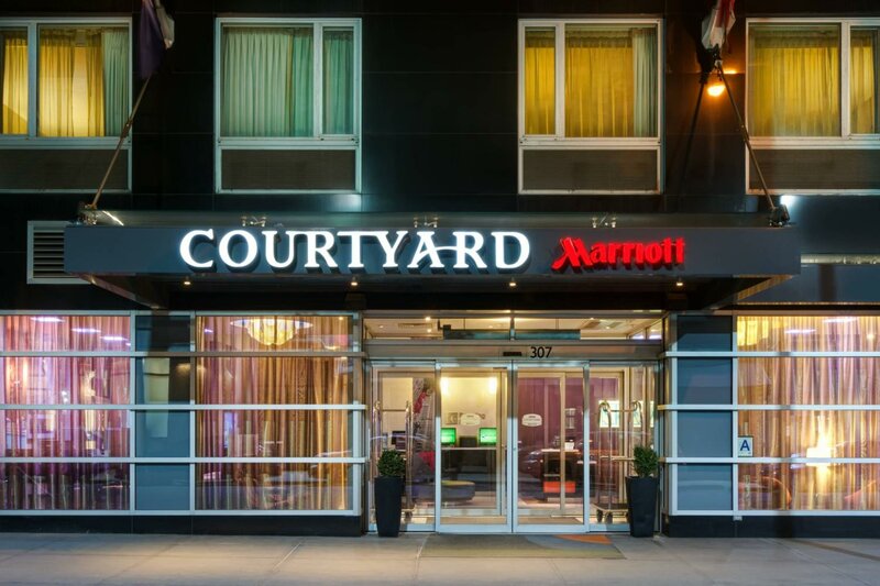 Гостиница Courtyard New York Manhattan/Times Square West в Нью-Йорке