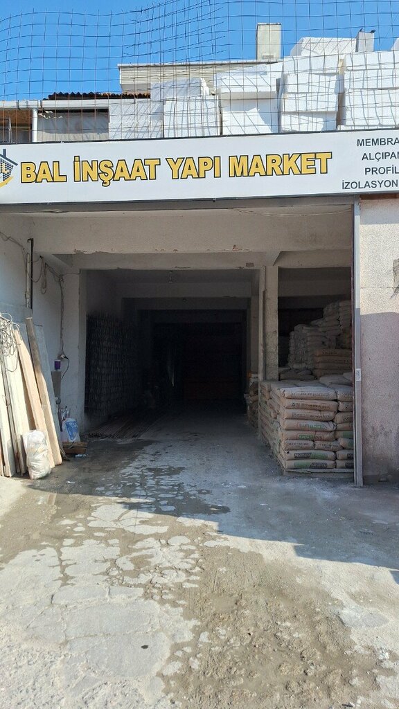 Hardware store Polisan/Sika/İsonem Bayii Bal İnşaat Malzemeleri, Istanbul, photo
