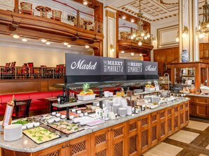 Гостиница Mövenpick Hotel Budapest Centre