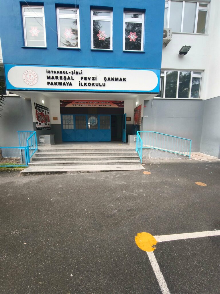 Primary school Istanbul - Sisli Marshal Fevzi Çakmak Pakmaya Primary School, Istanbul, photo