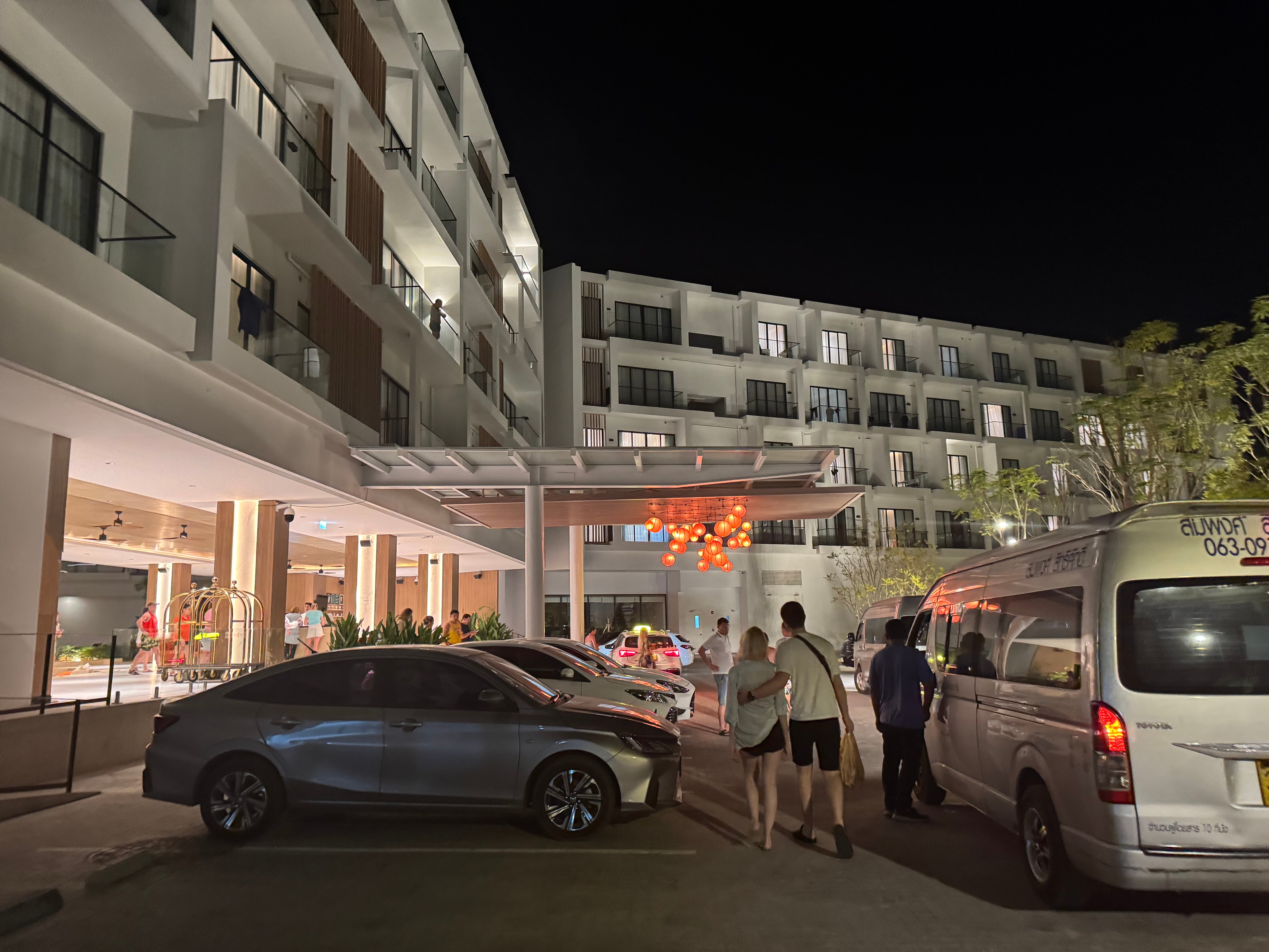 Фото Laya Resort Phuket