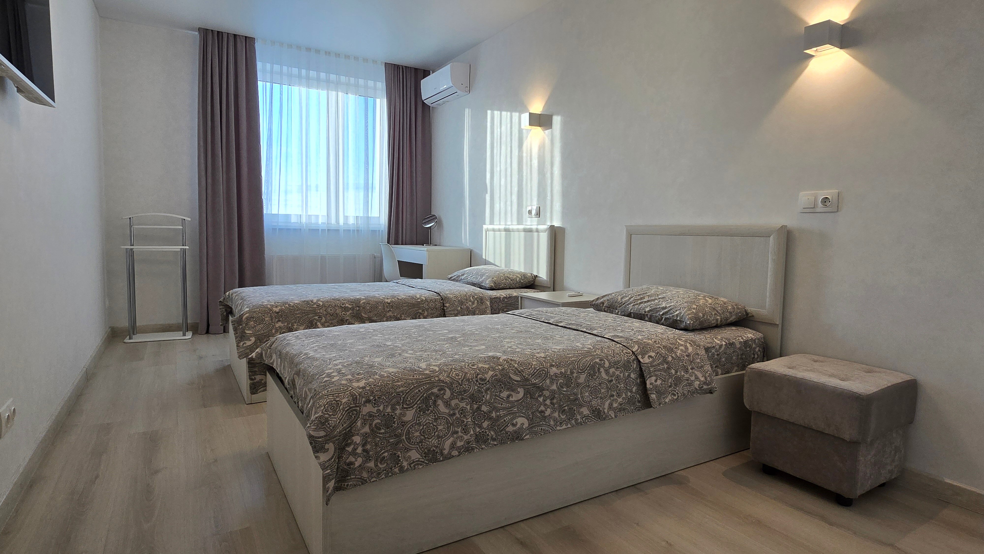 Фото Видовые апартаменты с парковкой около набережной и аквапарка Ривьера