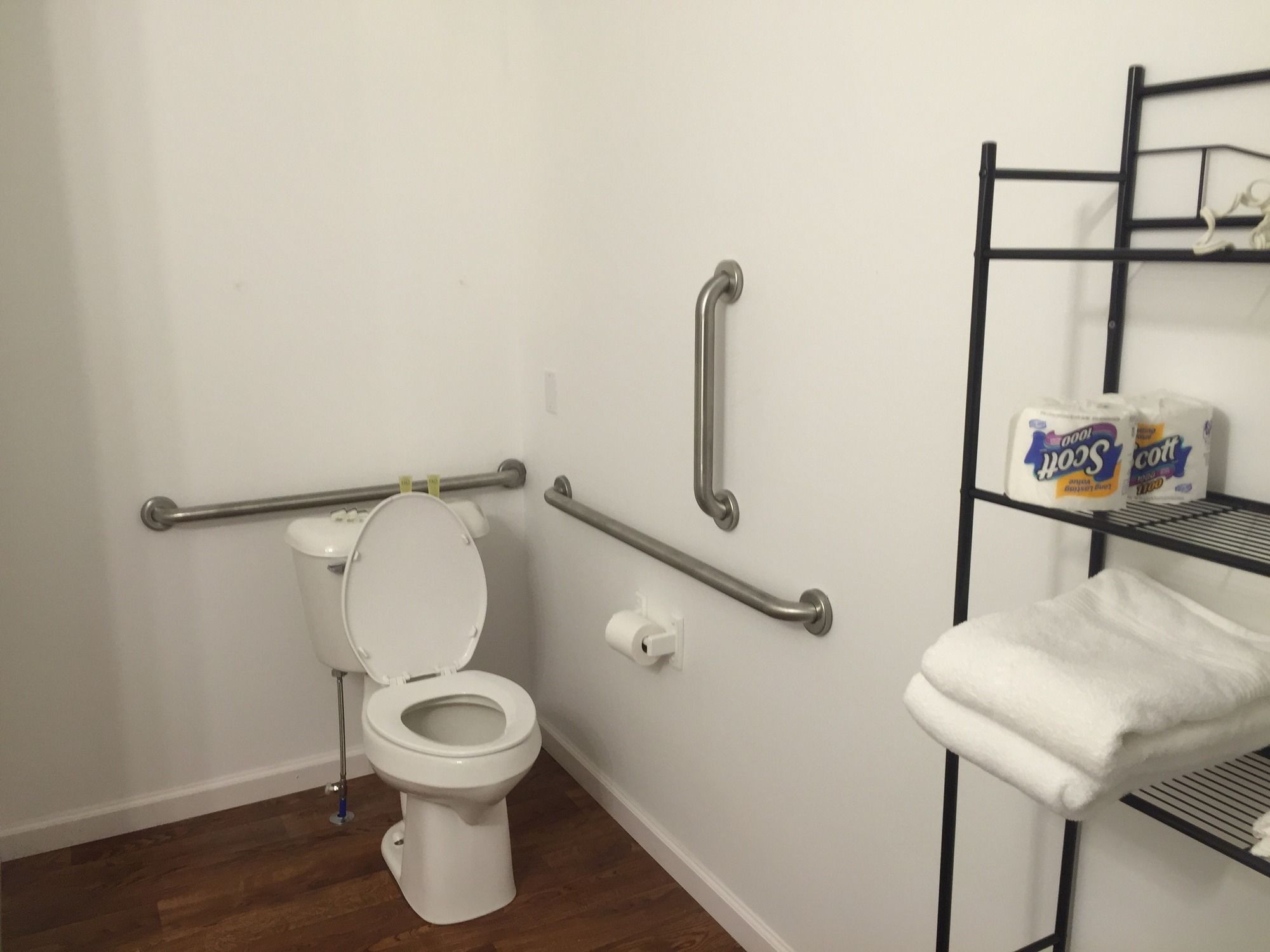 Фото Apple Inn and Suites Cooperstown Area