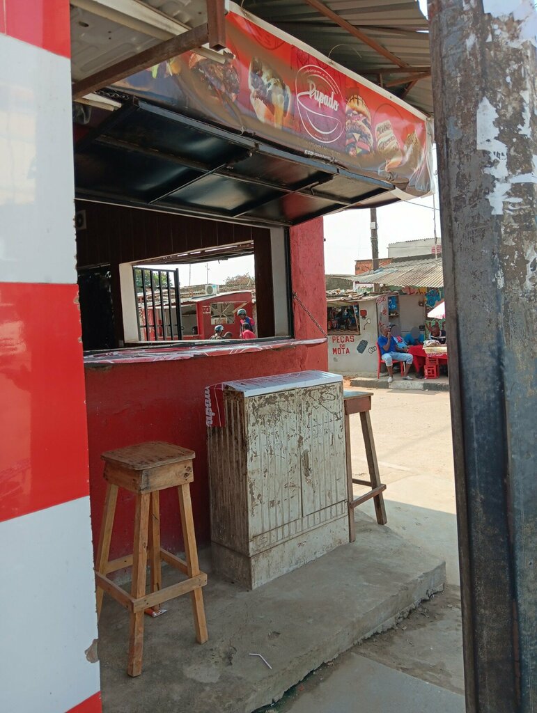 Cafe Pupado, Loanda, photo