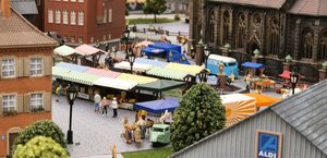 Small Worlds (Ghaf Avenue, 1P), amusement park