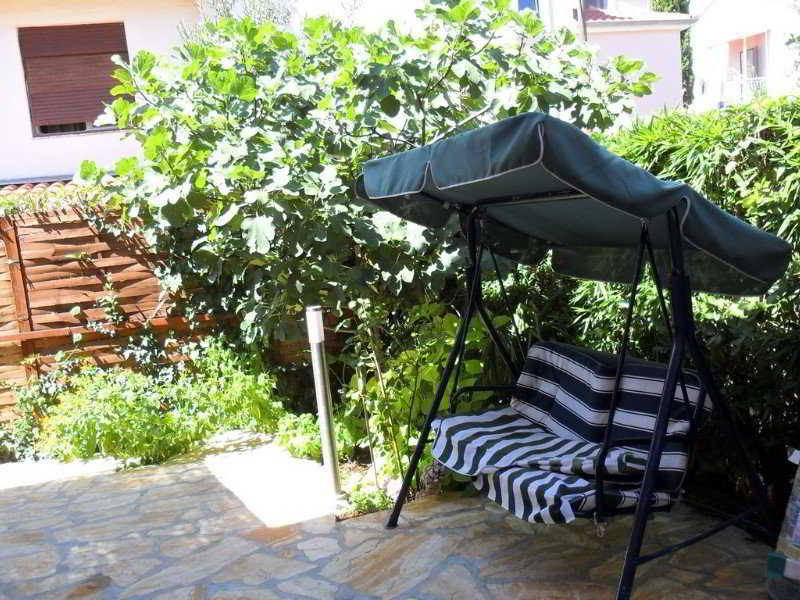 Фото Apartments Ljiljana