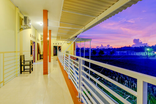 Гостиница Oyo 2450 Hening Homestay