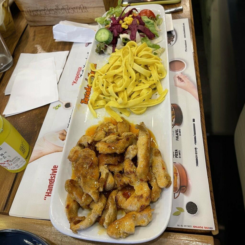 Restaurant Tavada Tavuk Artvin, Artvin, photo