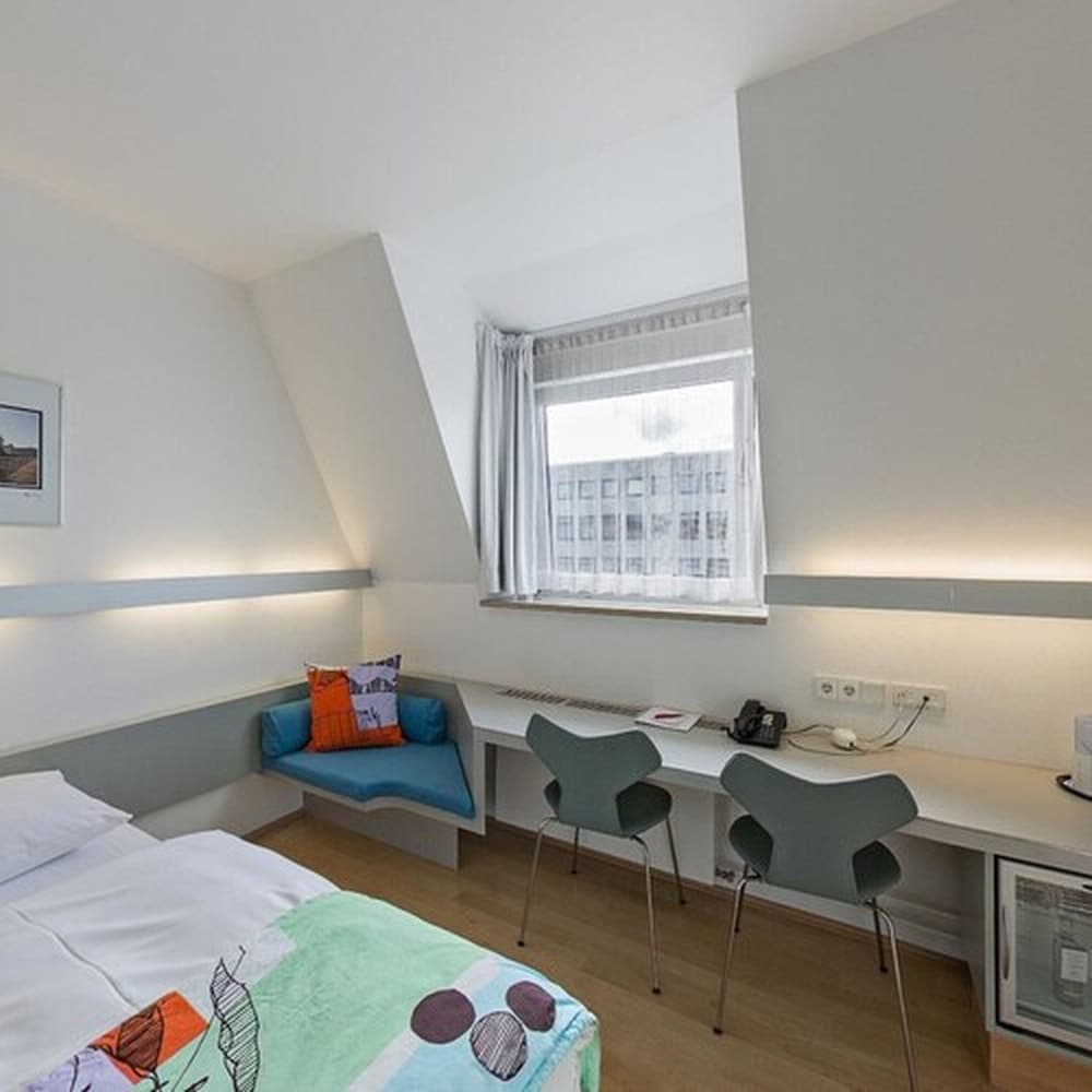 Фото Hotel Berliner Hof