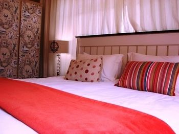 Фото Cottonwood Guesthouse