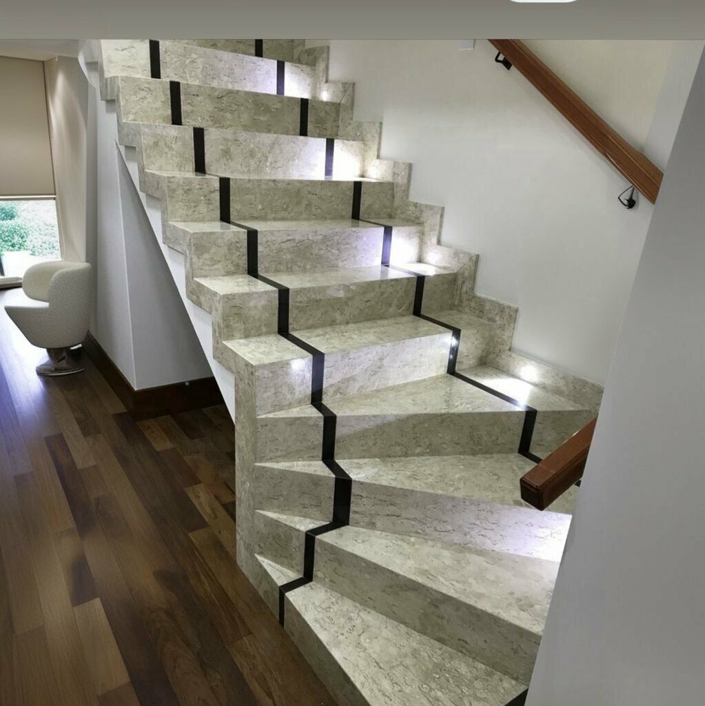 Production of tombstones Murat Mermer, Kirsehir, photo