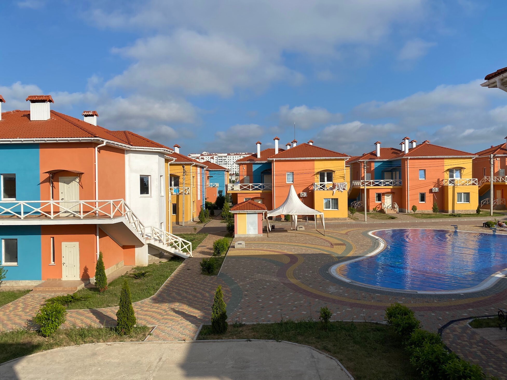 Фото Апартаменты в Бухте Круглой