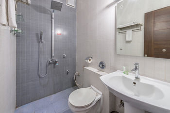 Фото Fabhotel Ivory Pearl Koramangala