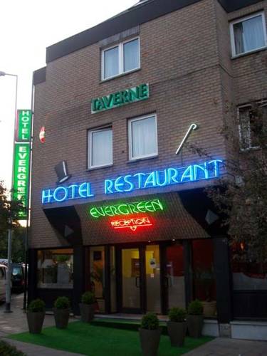 Фото Hotel Evergreen