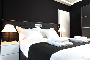 Фото The Queen Luxury Apartments - Villa Medici