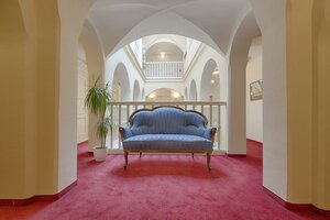 Гостиница Hotel Embassy