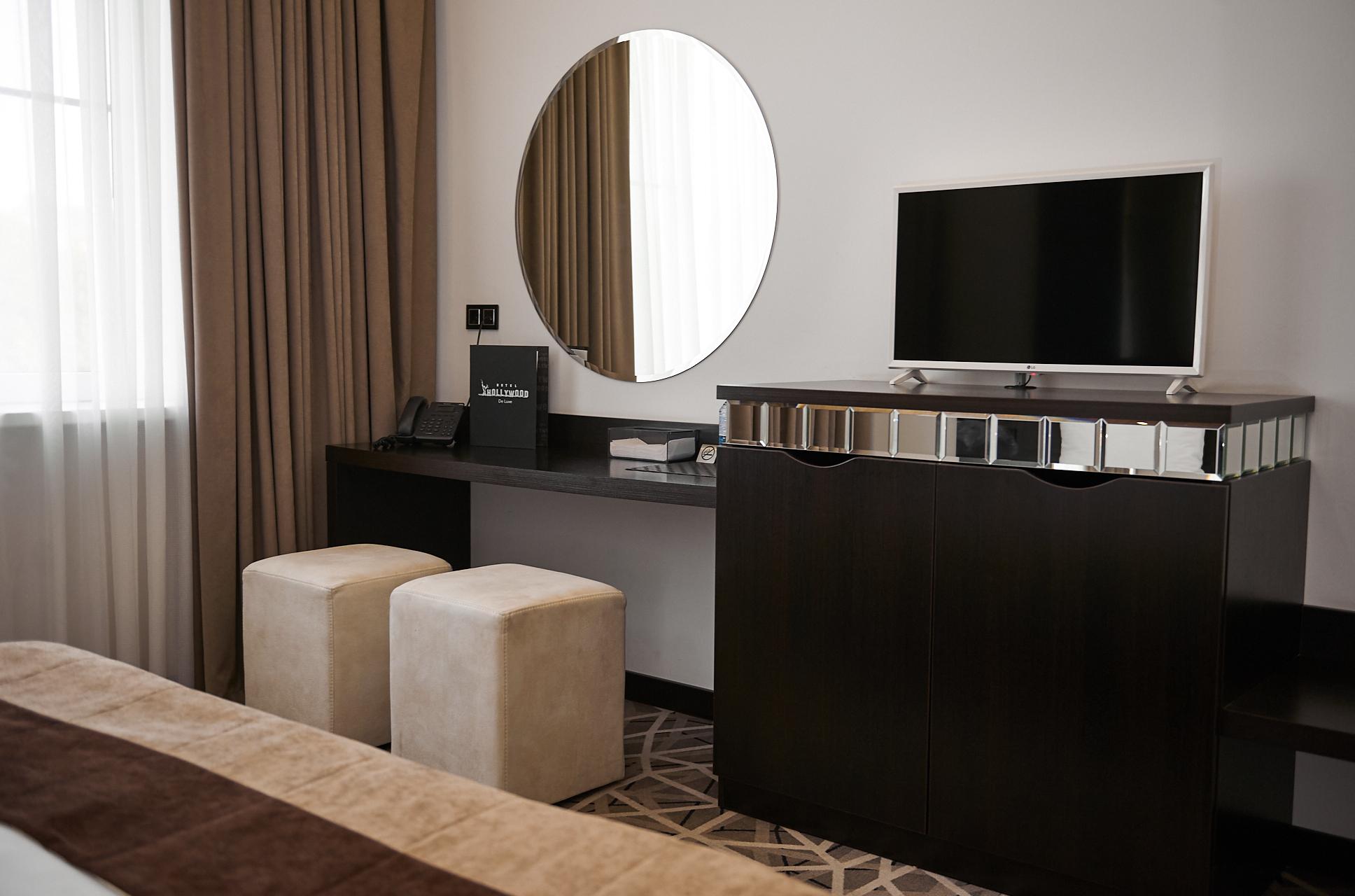 Фото Hollywood De Luxe