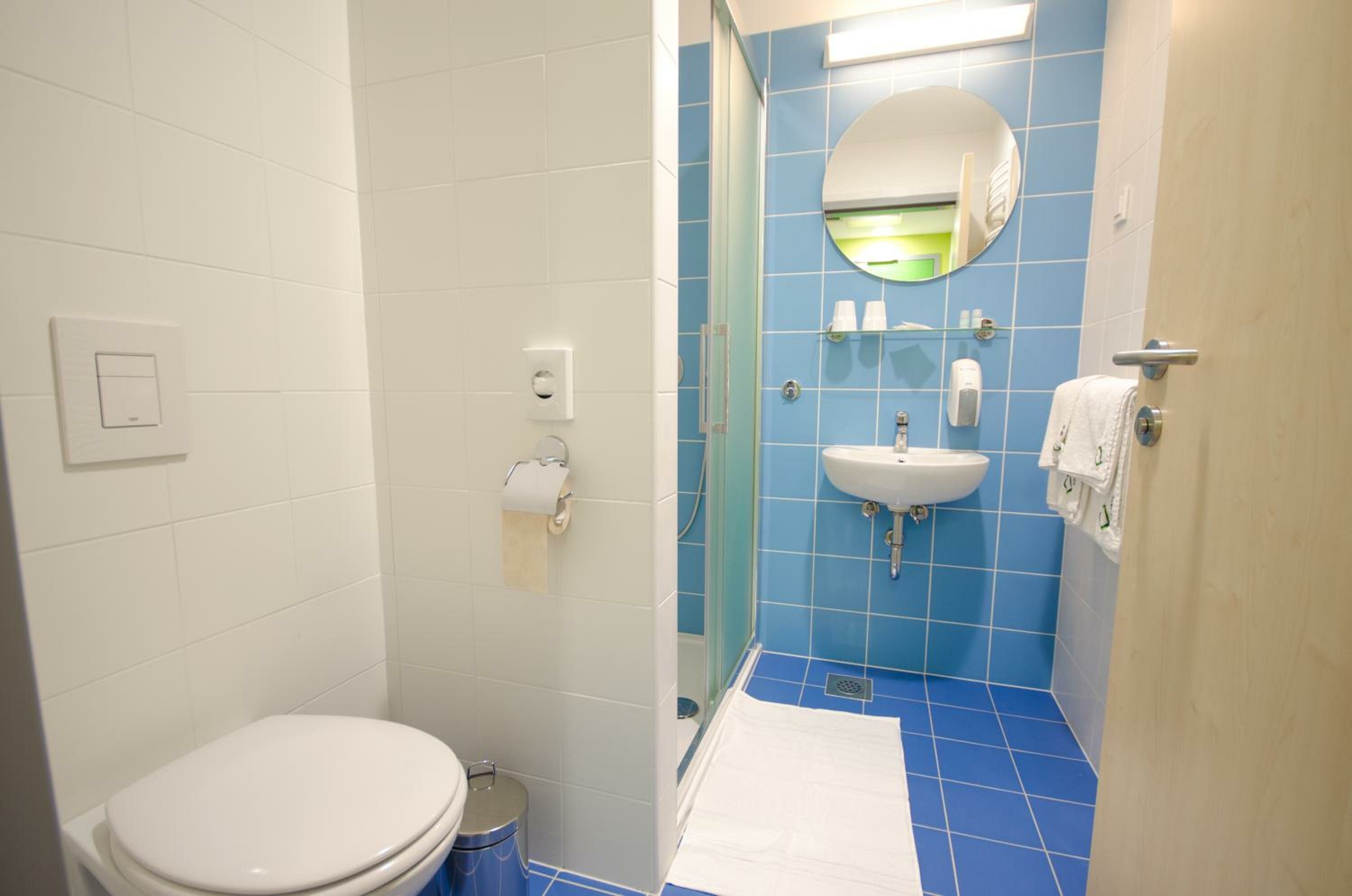 Фото Sport Hotel Ljubljana